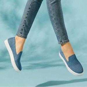 Vivaia Jenny Round-toe Slip-On Sneakers In Denim Blue Size 7.5 Size 38